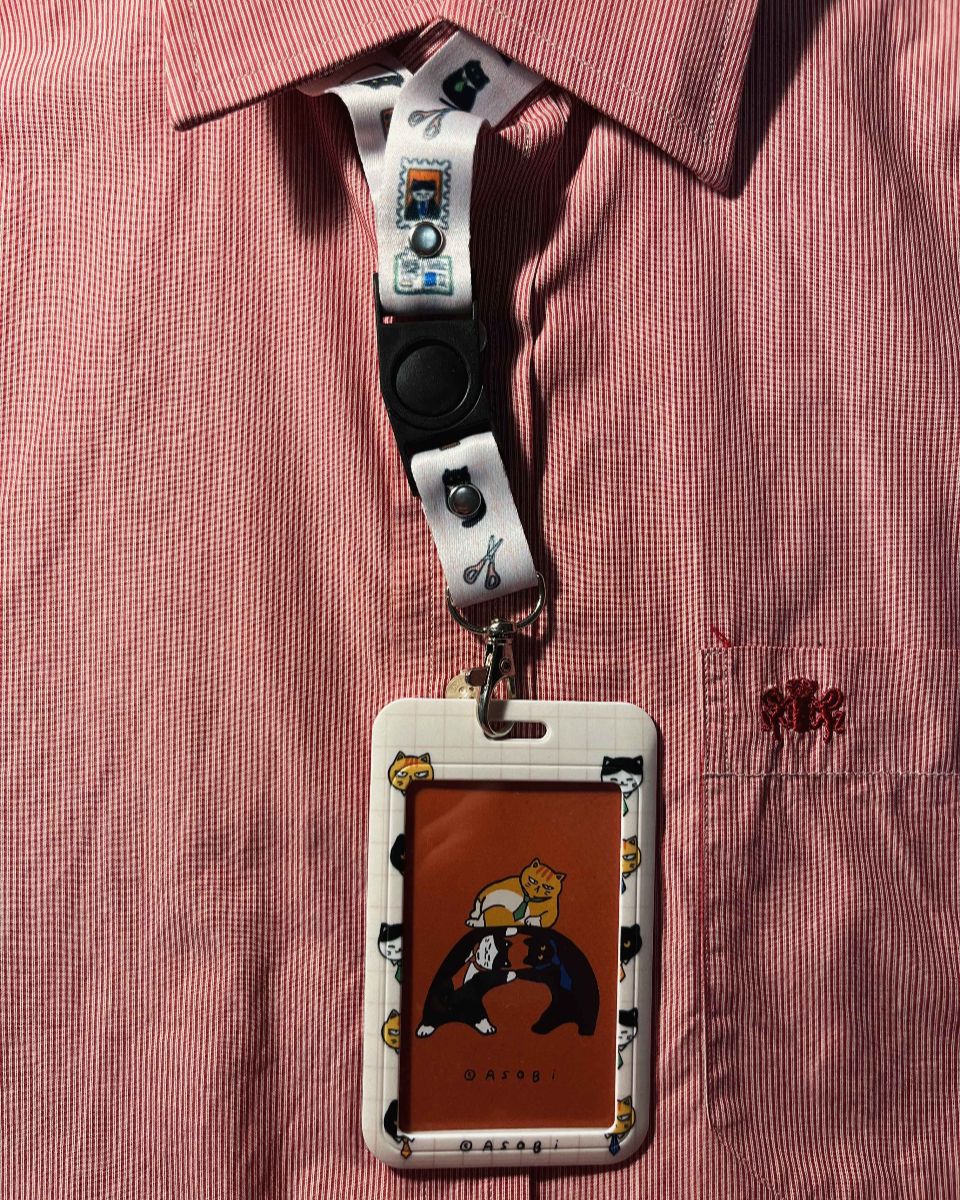 Alternative view of Trio