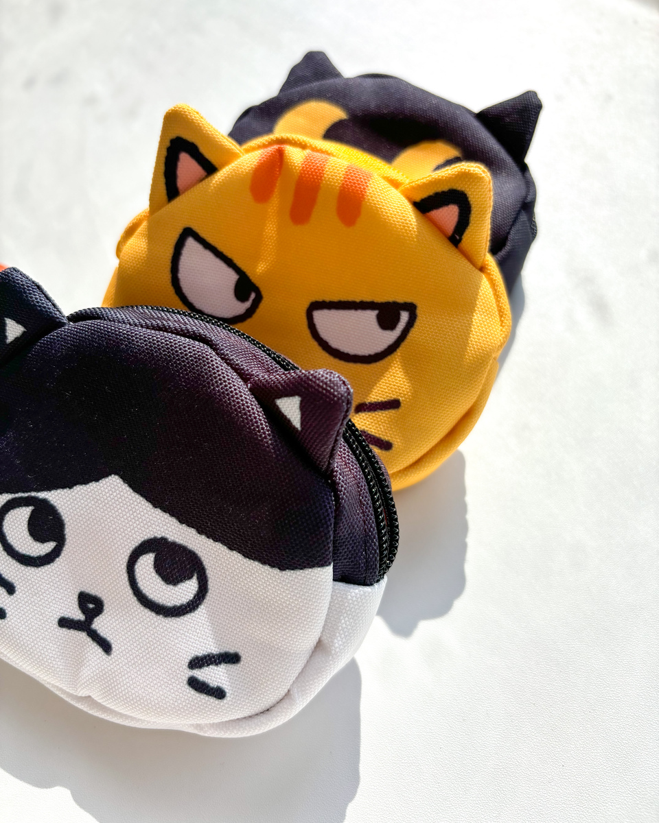 Alternative view of Trio Face Pouch